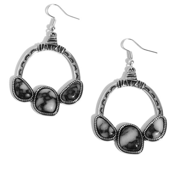 Elegant Expectation - Black Earrings - Picture 2 of 2